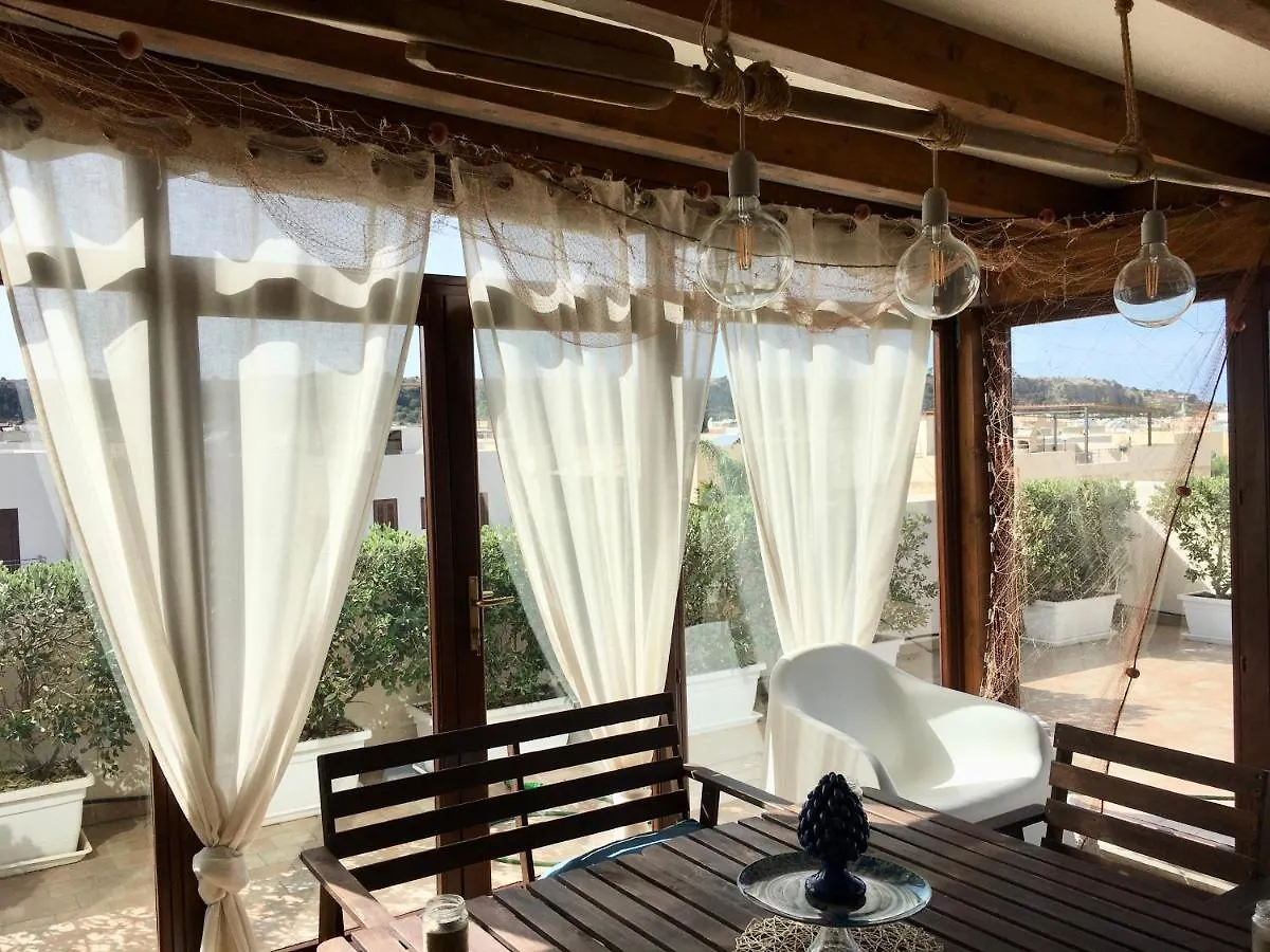 Apartment Appartamento Bluoltremare San Vito Lo Capo Italy